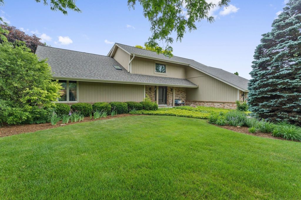 6325 Parkview Rd, Greendale, WI 53129 Trulia