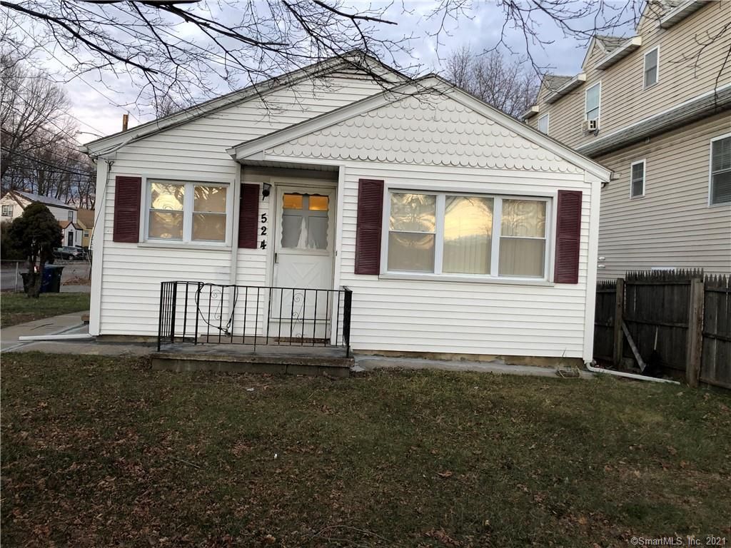 524 Beechmont Ave, Bridgeport, CT 06606