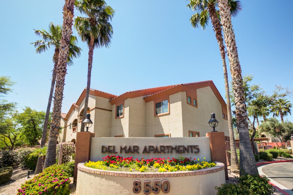 8550 W McDowell Rd, Phoenix, AZ 85037
