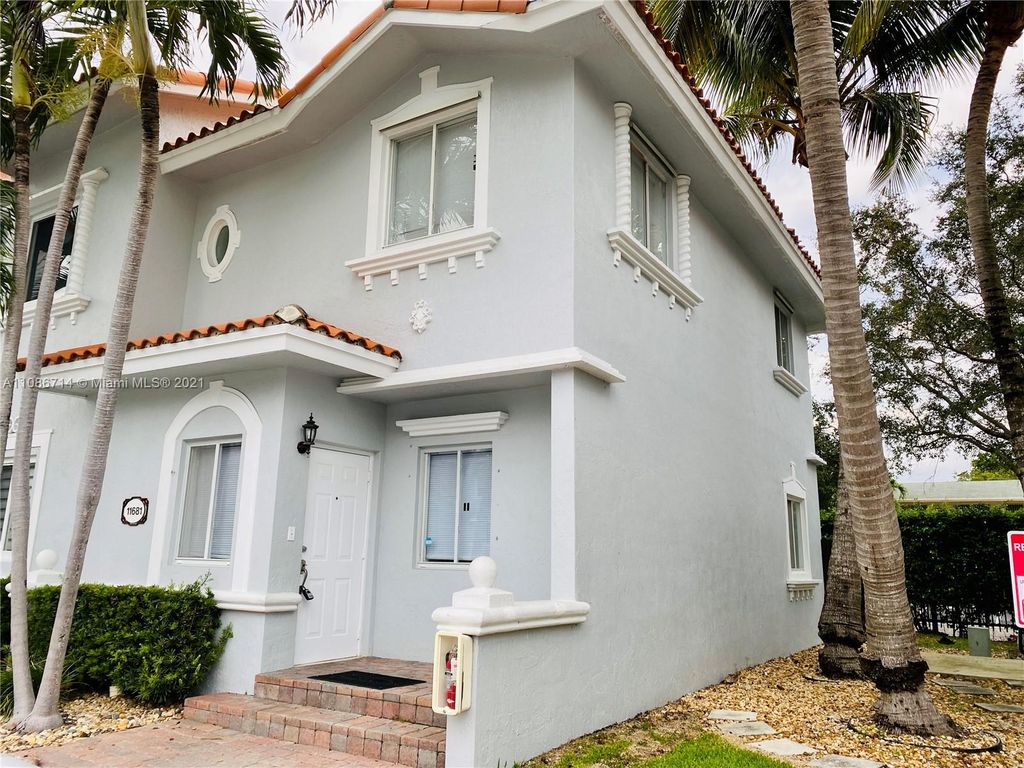 11681 NE 18th Dr #11681, Miami, FL 33181