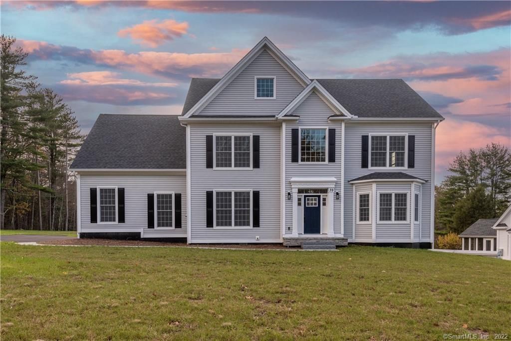 905 New Britain Ave, Farmington, CT 06032