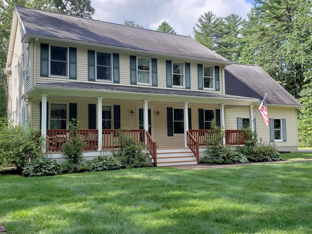 537 Wire Rd Wells Me 04090 Trulia