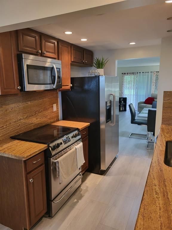 8305 NW 61st St #C110, Tamarac, FL 33321