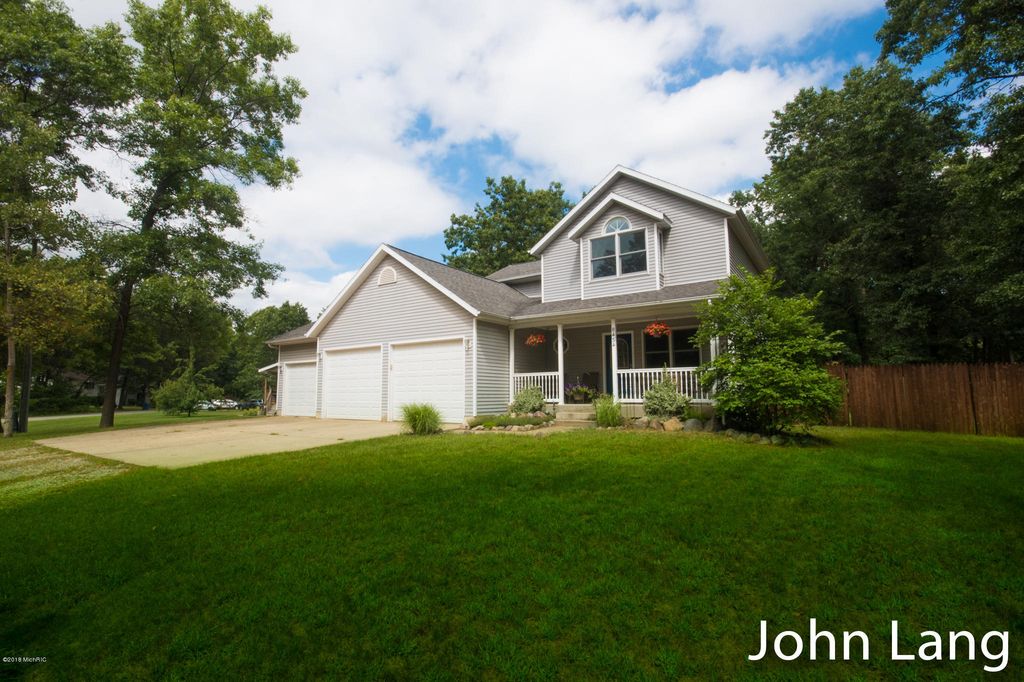 8454 Cochise Dr, Howard City, MI 49329 Trulia