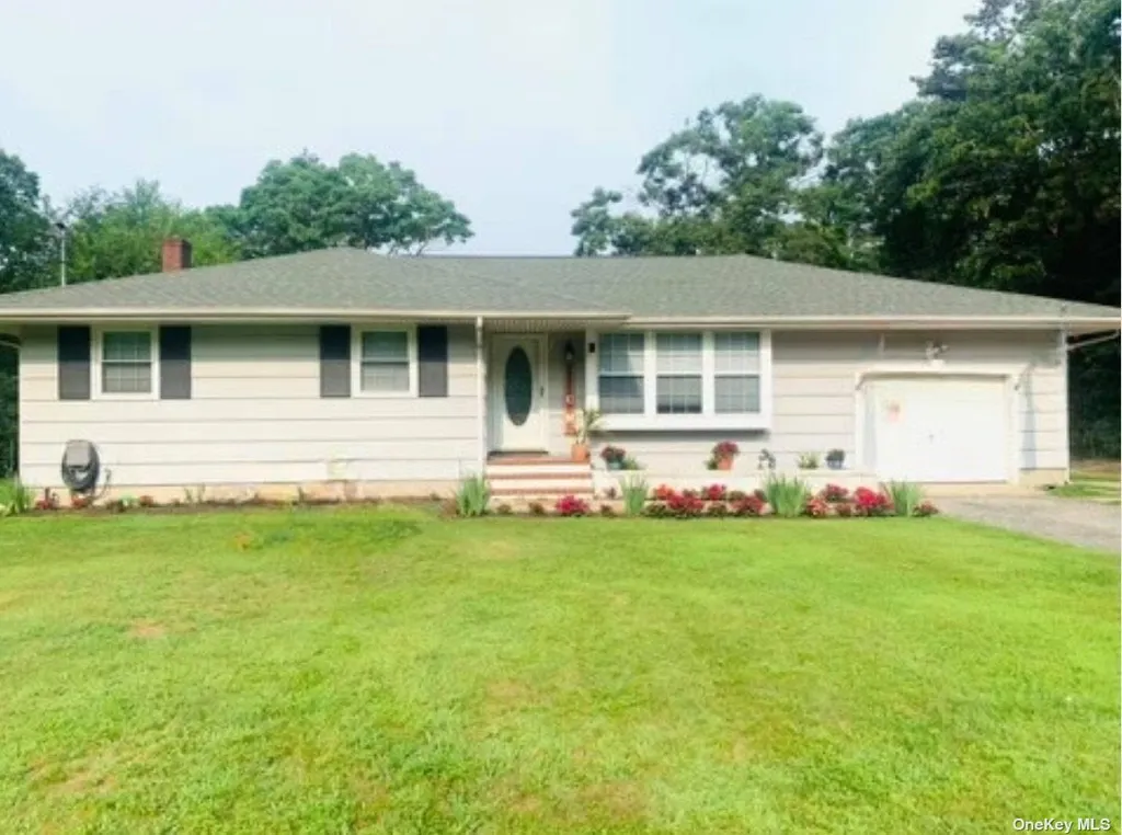 474-yaphank-middle-island-road-yaphank-ny-11980-mls-3538247-trulia
