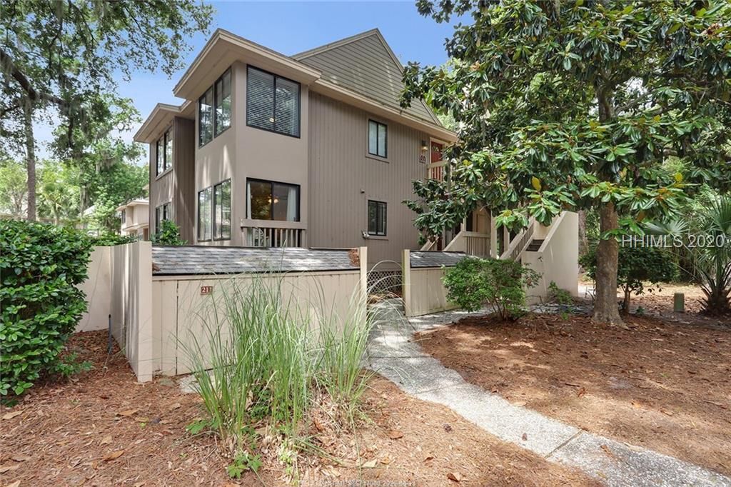 125 Shipyard Dr 211, Hilton Head Island, SC 2 Bed, 2 Bath Condo 27