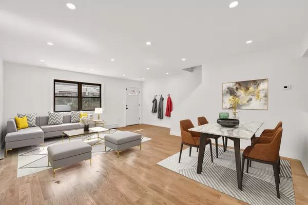 525 Jerome St, Brooklyn, NY 11207