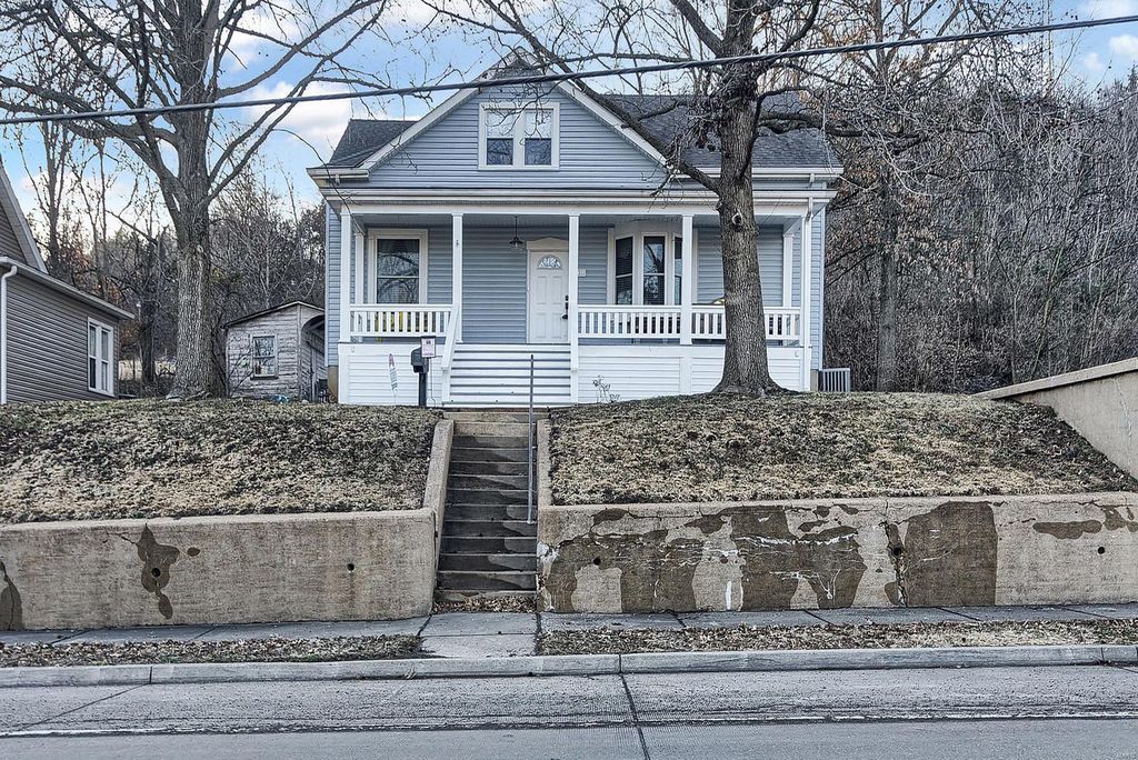 421 N 1st St, Pacific, MO 63069 Trulia