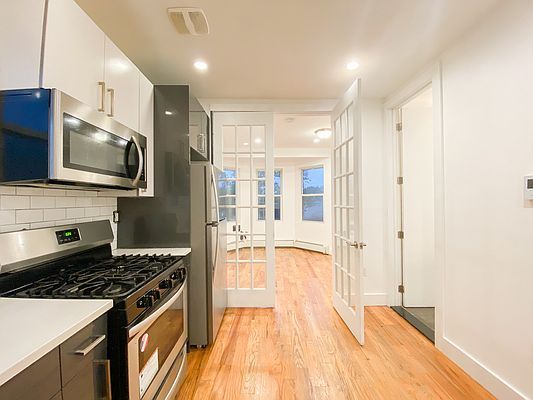 Pet Friendly Apartments For Rent In Maspeth Queens Ny 9 Rentals Trulia