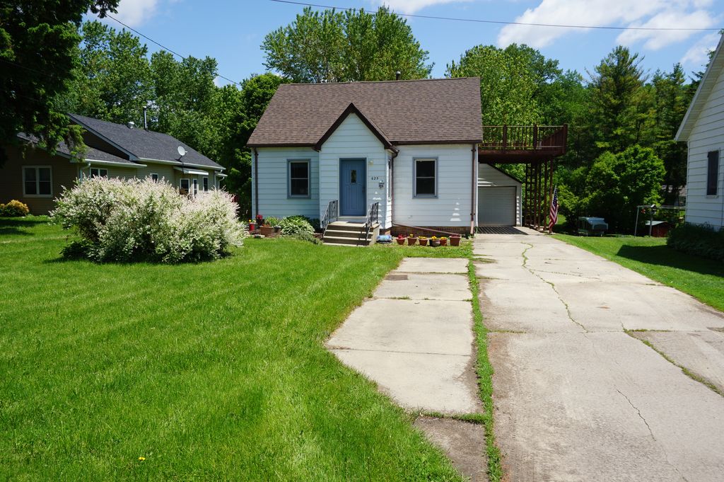 625 1st St, Plum City, WI 54761 Trulia