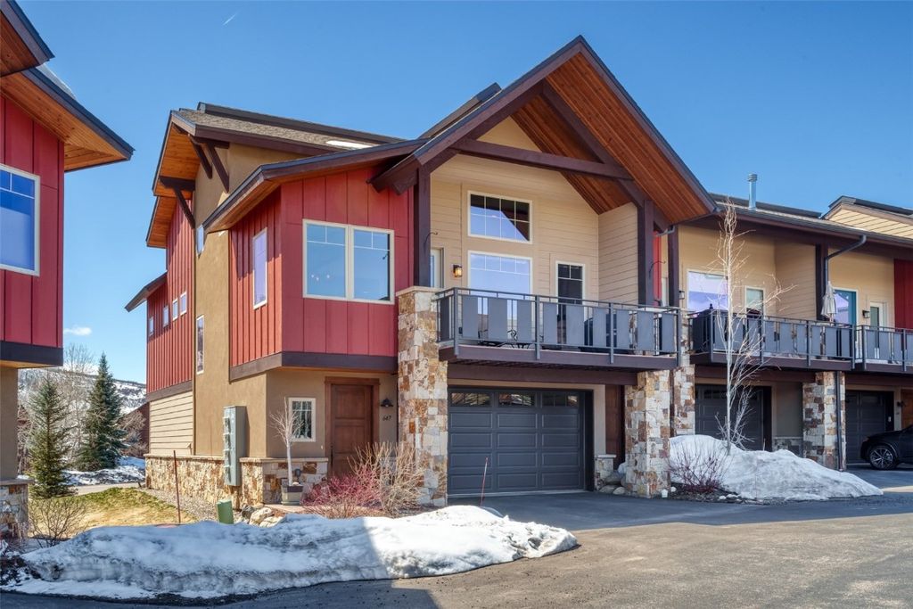 647 Clermont Cir, Steamboat Springs, CO 80477