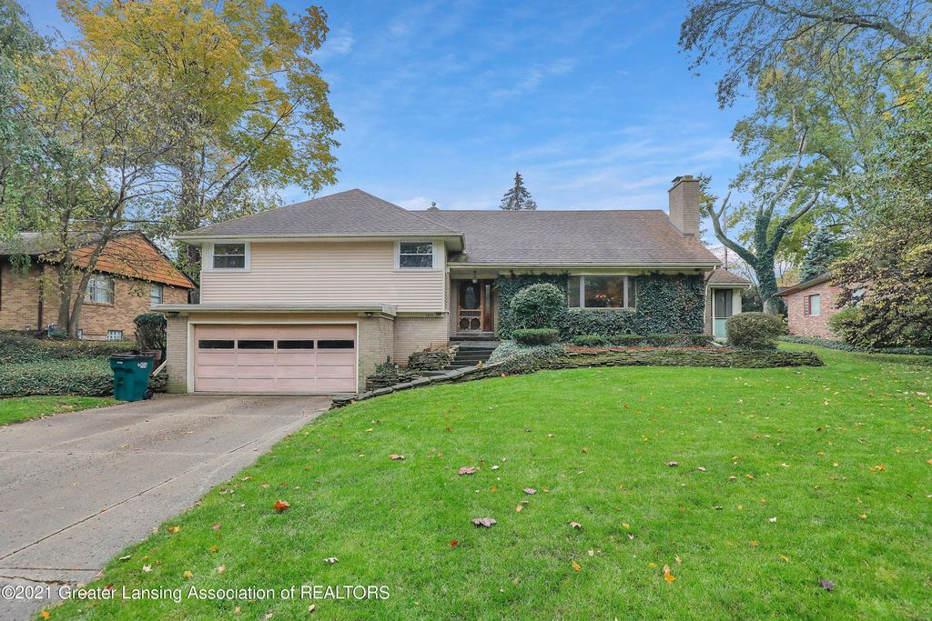 1500 Lindbergh Dr, Lansing, MI 48910