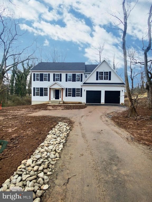842 Cypress Ave, Langhorne, PA 19047