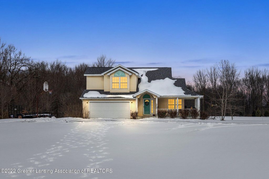 8322 Tyrrell Rd, Laingsburg, MI 48848
