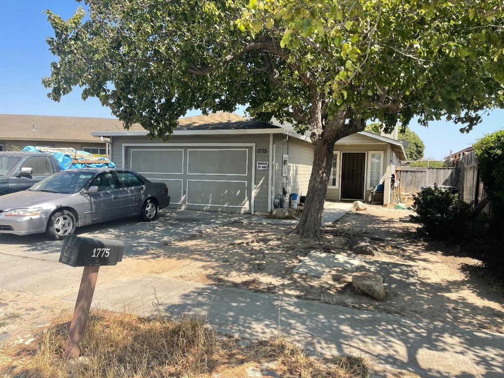 1775 Johnson Dr, Soledad, CA 93960