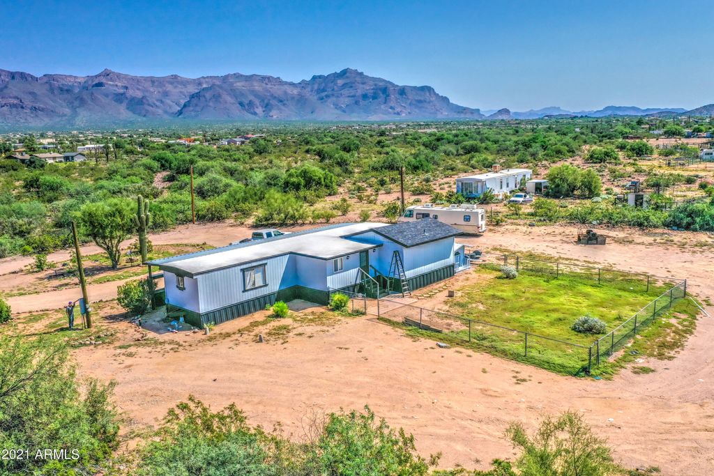 4925 E 30th Ave, Apache Junction, AZ 85119