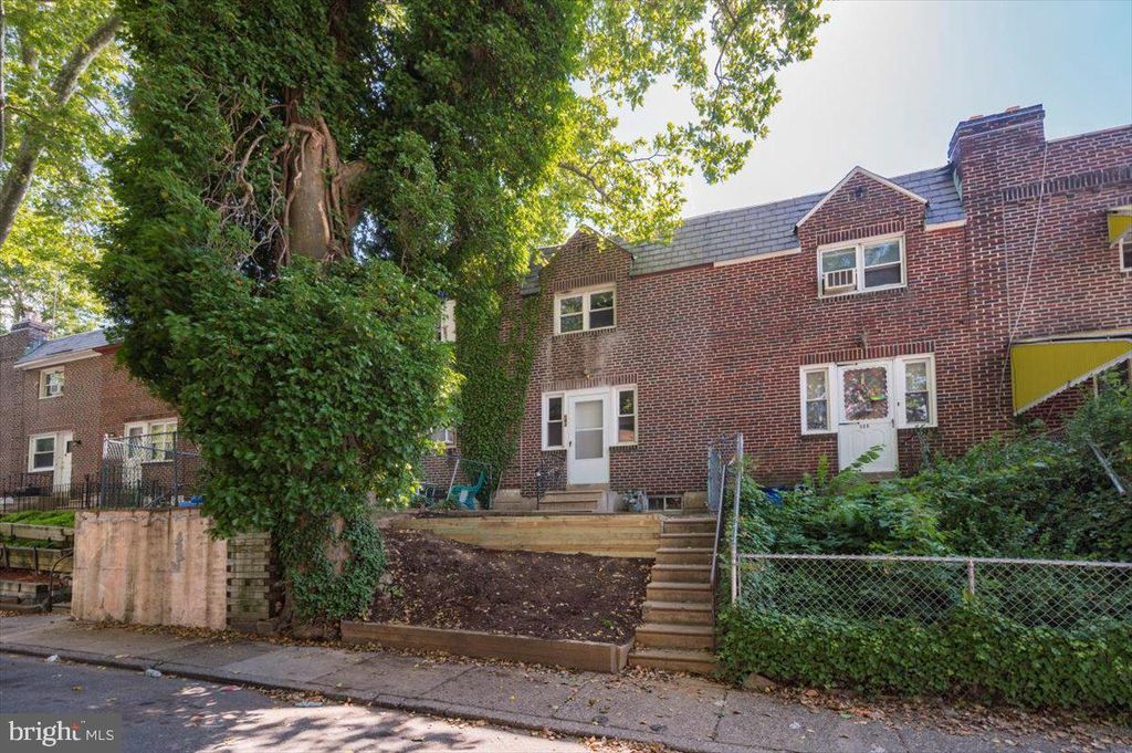 582 Snowden Rd, Upper Darby, PA 19082 Trulia