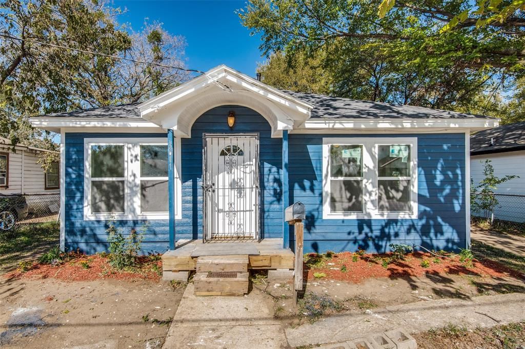 3611 Gallagher St, Dallas, TX 75212