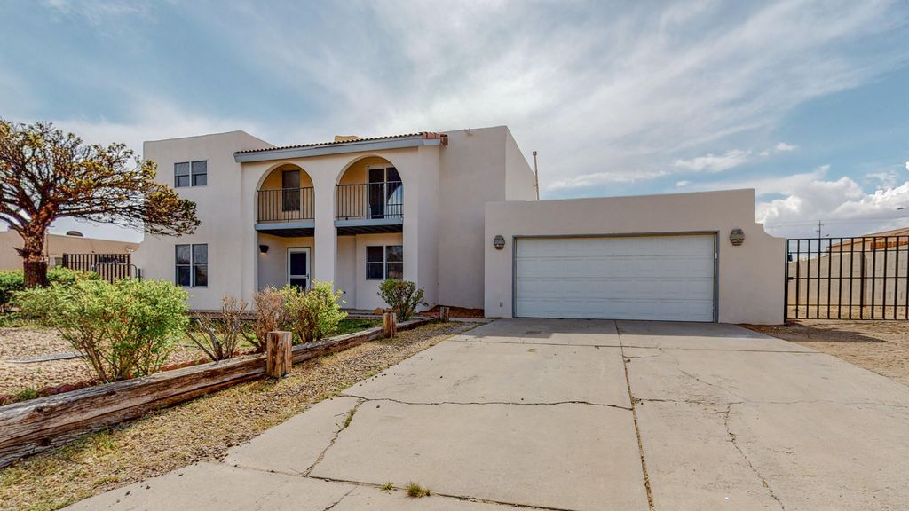 201 Summer Winds Dr SE, Rio Rancho, NM 87124
