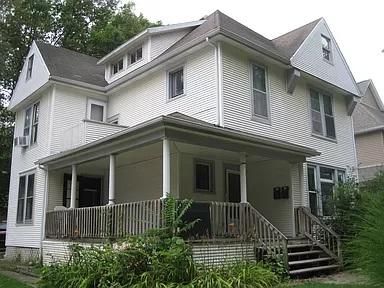 709 W Illinois St #A, Urbana, IL 61801