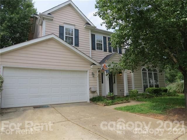 12304 Walkers Glen Ct, Charlotte, NC 28273
