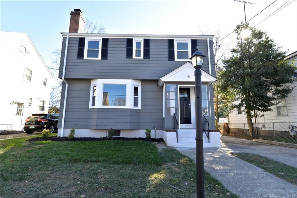 143 Hughes Ave, Bridgeport, CT 06604