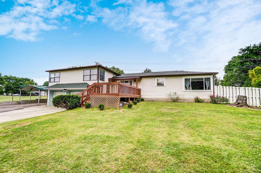 1035 London Groveport Rd, Grove City, OH 43123