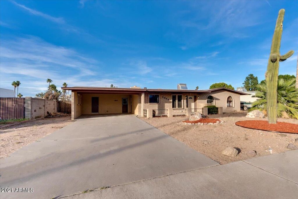2044 E Encanto St, Mesa, AZ 85213