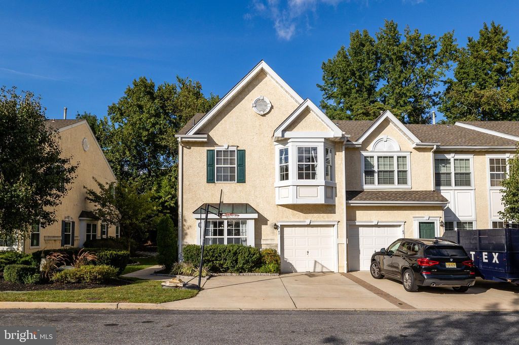 43 Versailles Blvd, Cherry Hill, NJ 08003