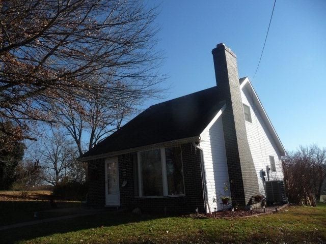 2020 Saint Louis Rd, Jefferson City, MO 65101