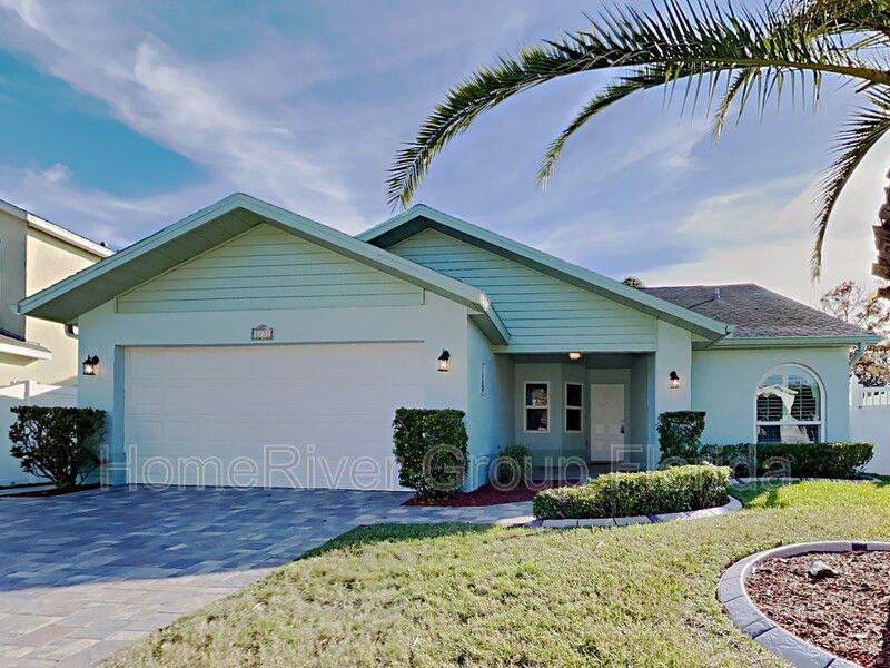 1237 Barmere Ln, Brandon, FL 33511