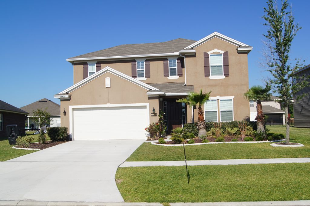 15622 Spotted Saddle Cir, Jacksonville, FL 32218