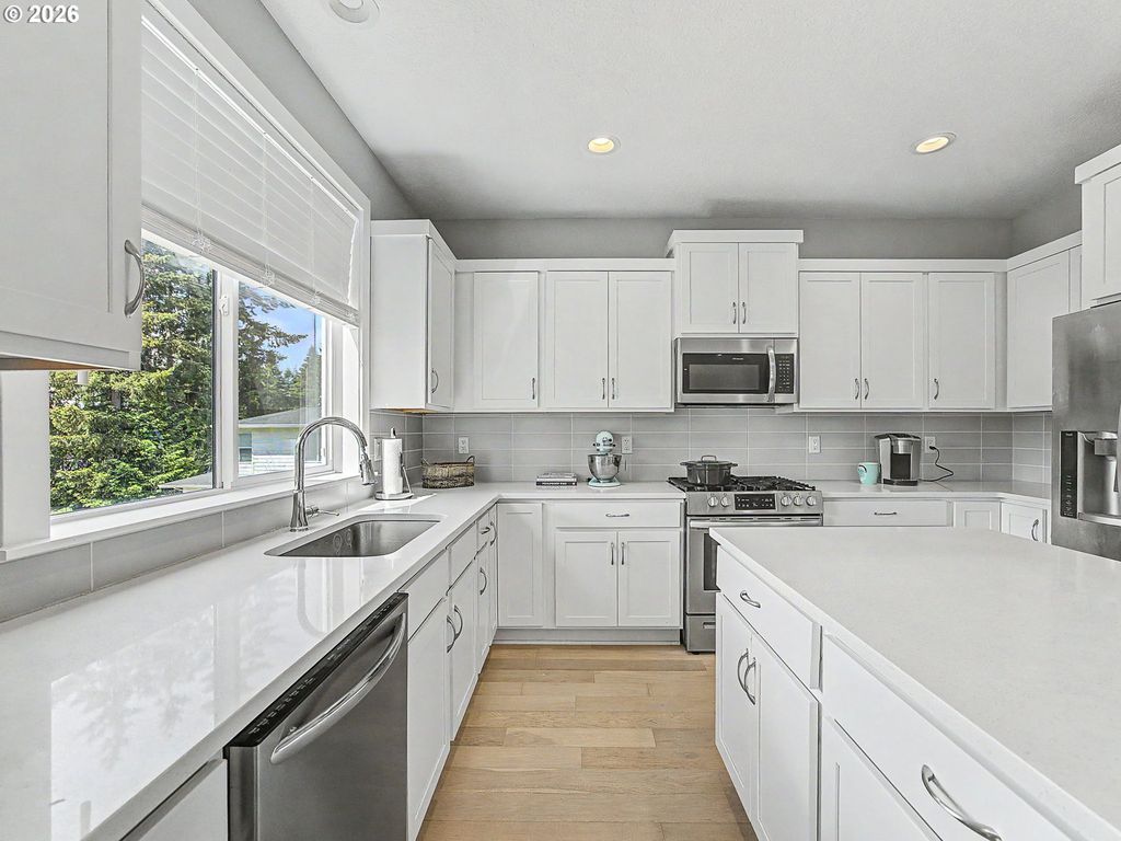 Photo 10 of 