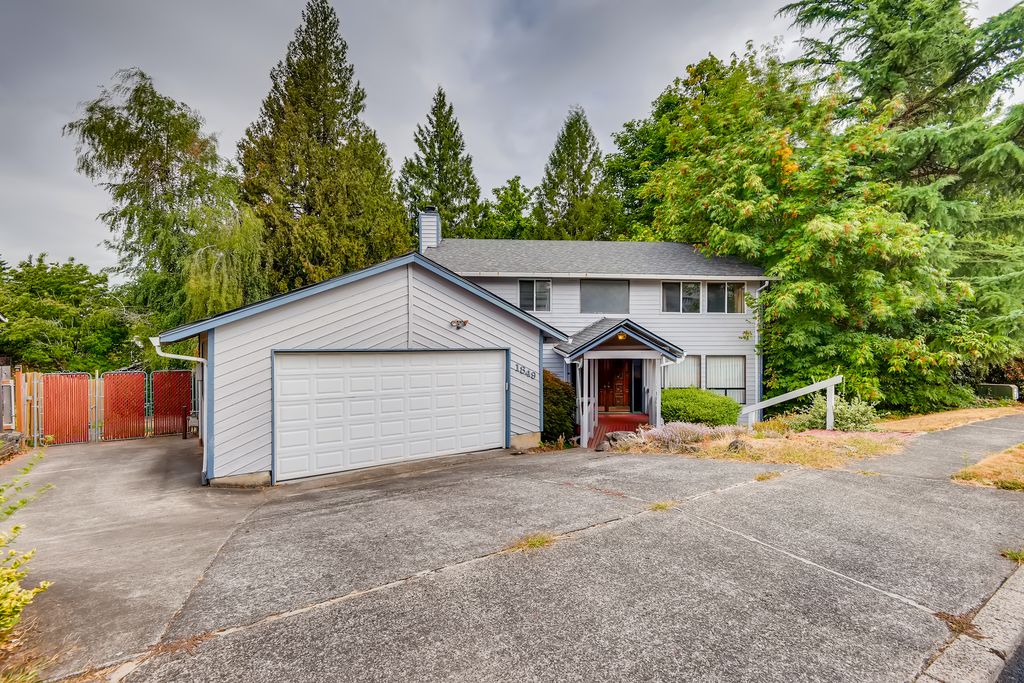 1849 SW 24th Dr, Gresham, OR 97080