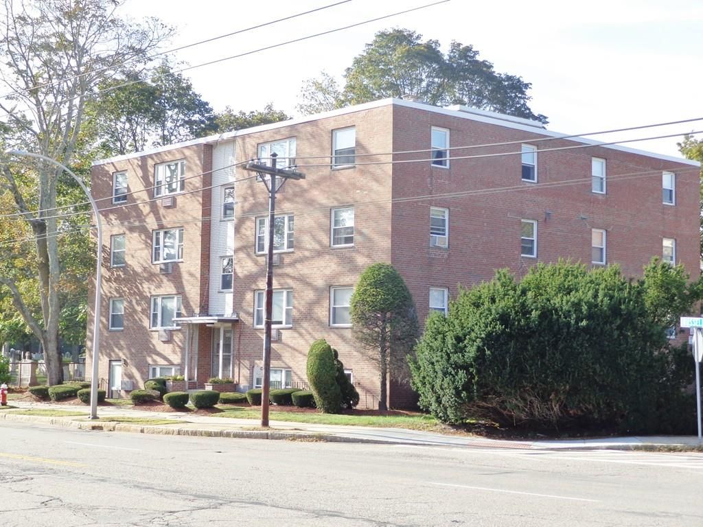 190 Mount Auburn St #3-3, Watertown, MA 02472