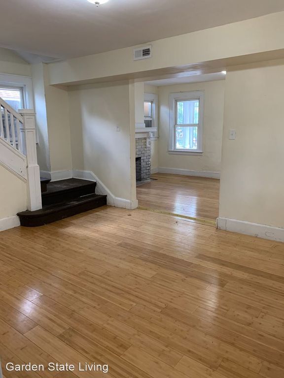 199 W End Ave, Newark, NJ 07106