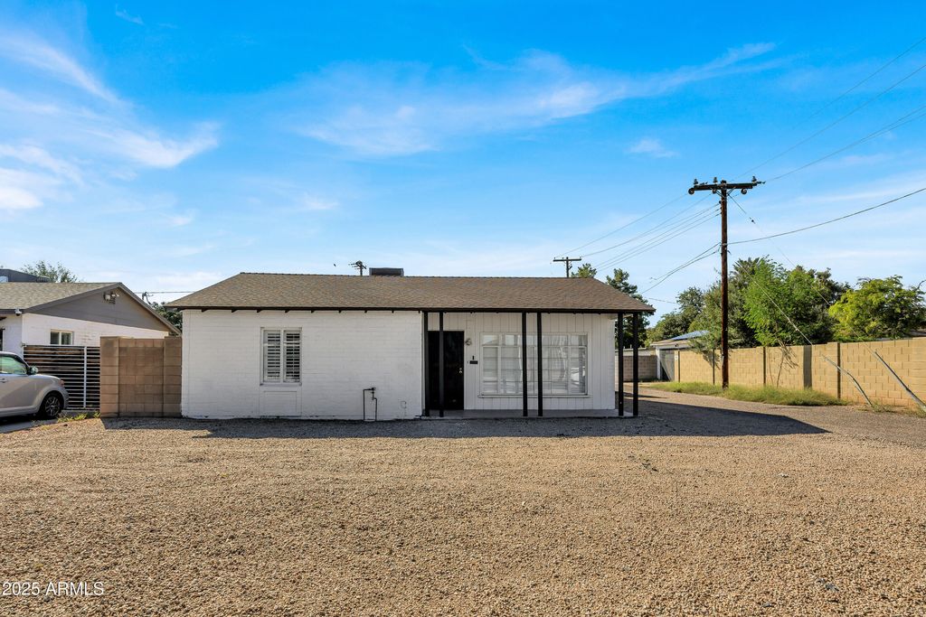 3034 N  15th Ave, Phoenix, AZ 85015