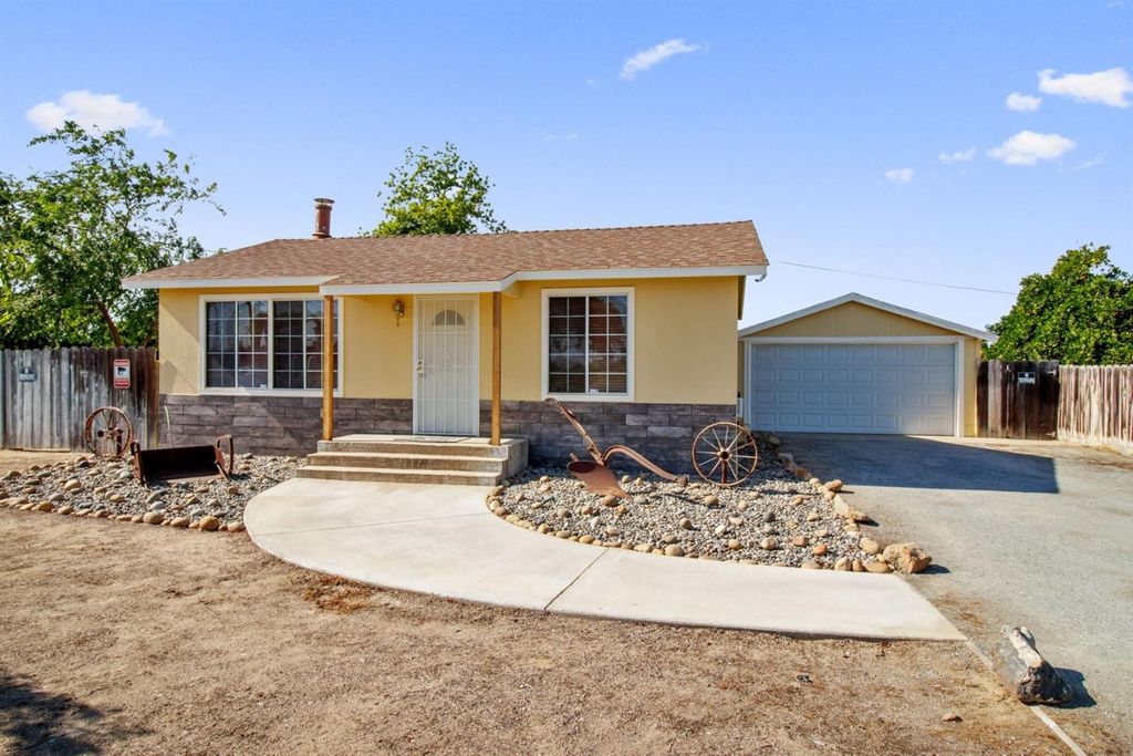 12698 E Clarkson Ave, Kingsburg, CA 93631 Trulia