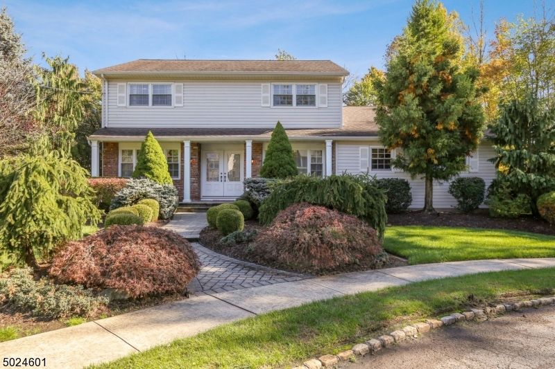 20 ALDRIN DR, West Caldwell, NJ 07006 Trulia