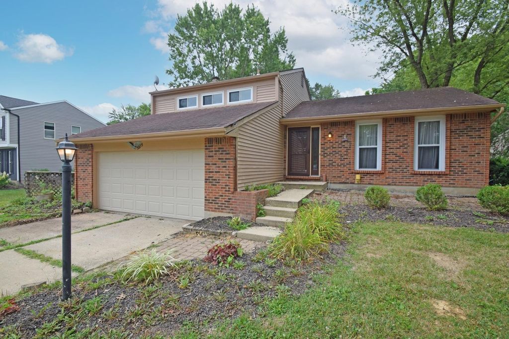 5875 Deer Run Dr, Mason, OH 45040