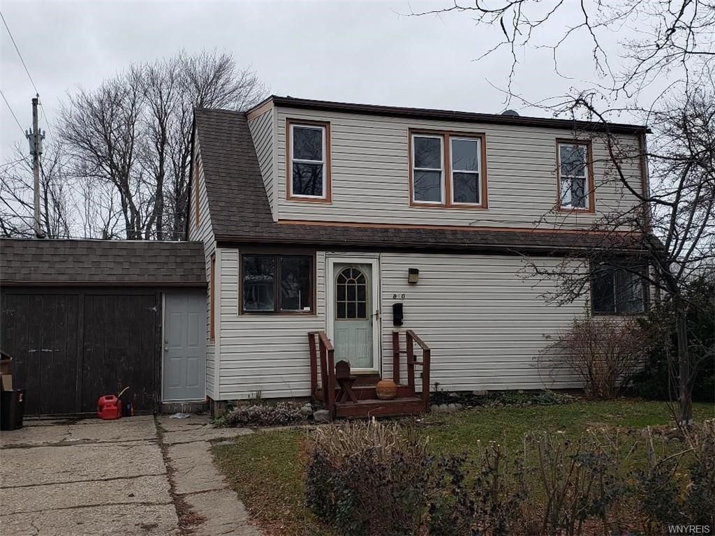 660 S Huth Rd, Cheektowaga, NY 14225