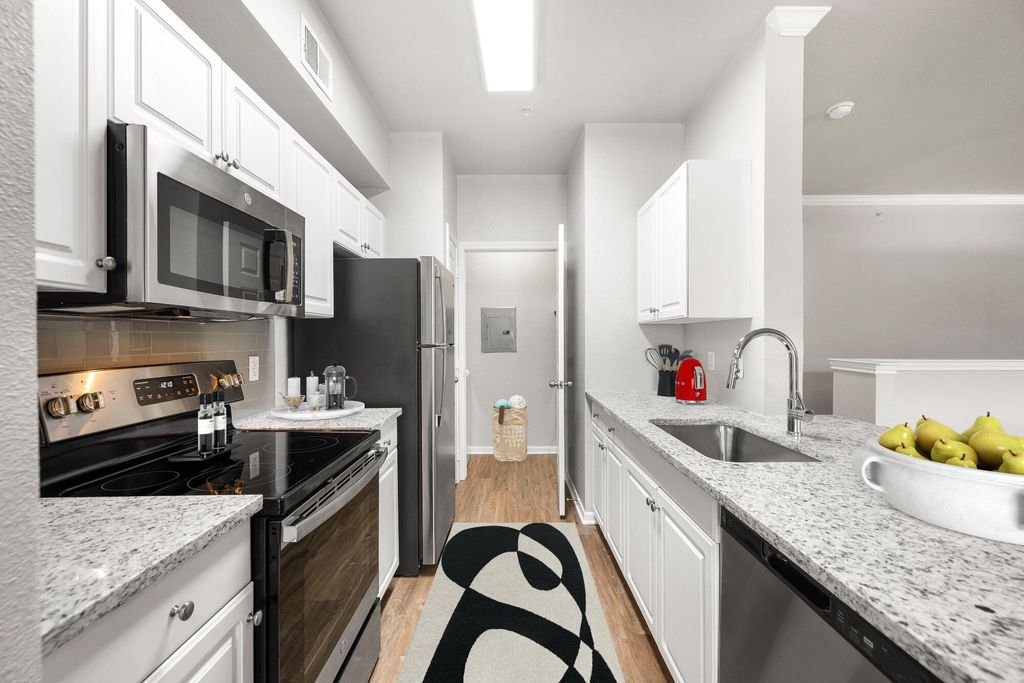 1300 Keller Pkwy 223, Keller, TX 76248 Apartment for Sale