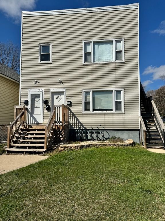 2100 York St, Blue Island, IL 60406 Trulia