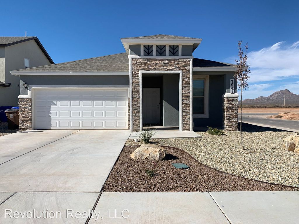 7081 Meridian St, Las Cruces, NM 88012