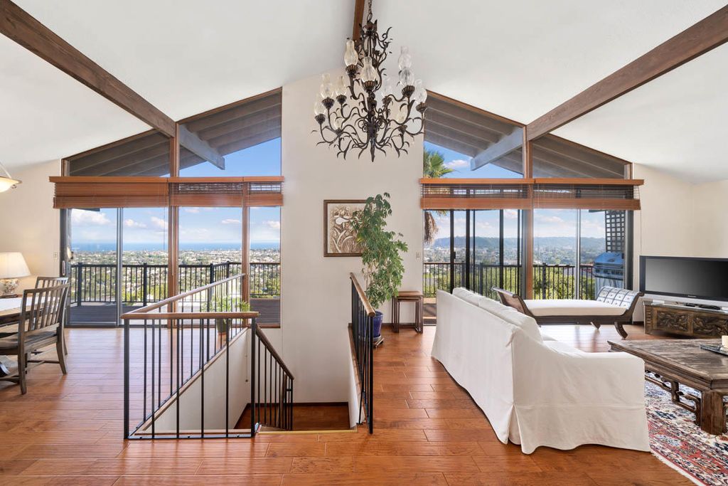 34 Rubio Rd, Santa Barbara, CA 93103