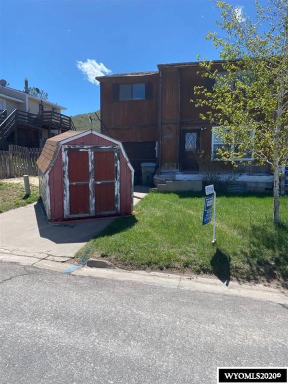 141 Hunt Ave, Evanston, WY 82930 | Trulia