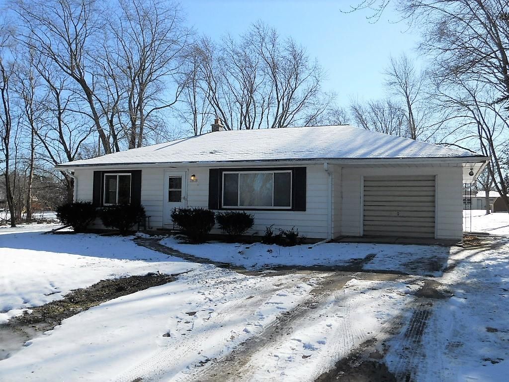 14415 W  Glendale Dr, New Berlin, WI 53151