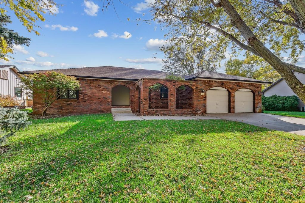 114 N Miles Ave, Valley Center, KS 67147 Trulia