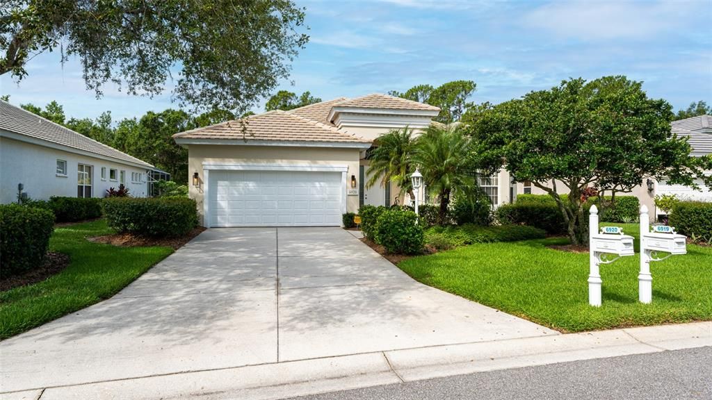 6920 Lennox Pl, University Park, FL 34201 SingleFamily Home for Sale