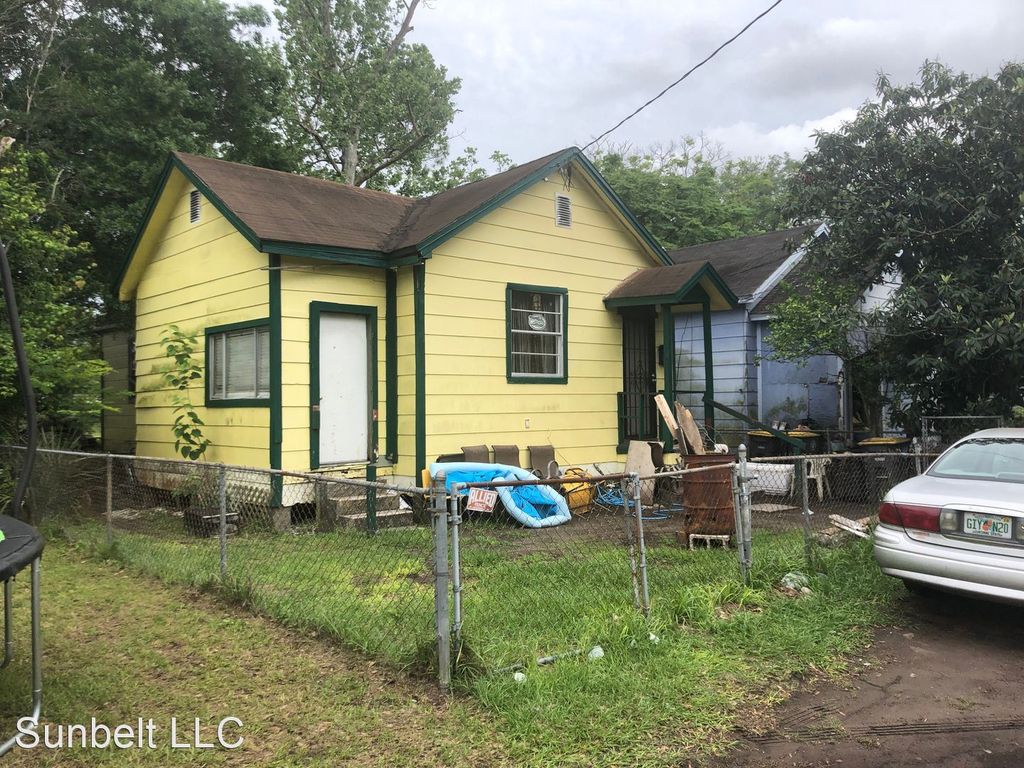 1347 Mount Herman St, Jacksonville, FL 32209